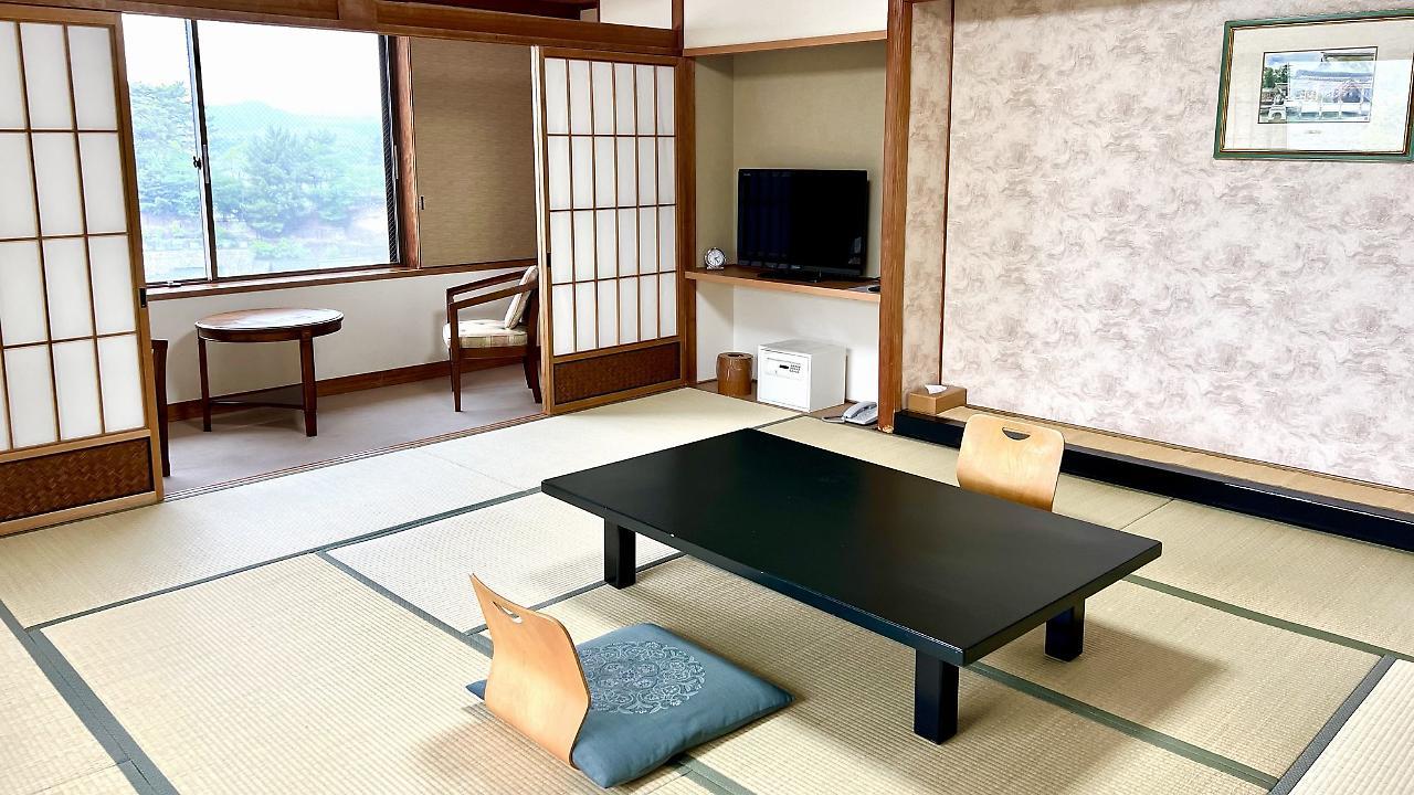 Miyajima Hotel Makoto Хацукаити Экстерьер фото