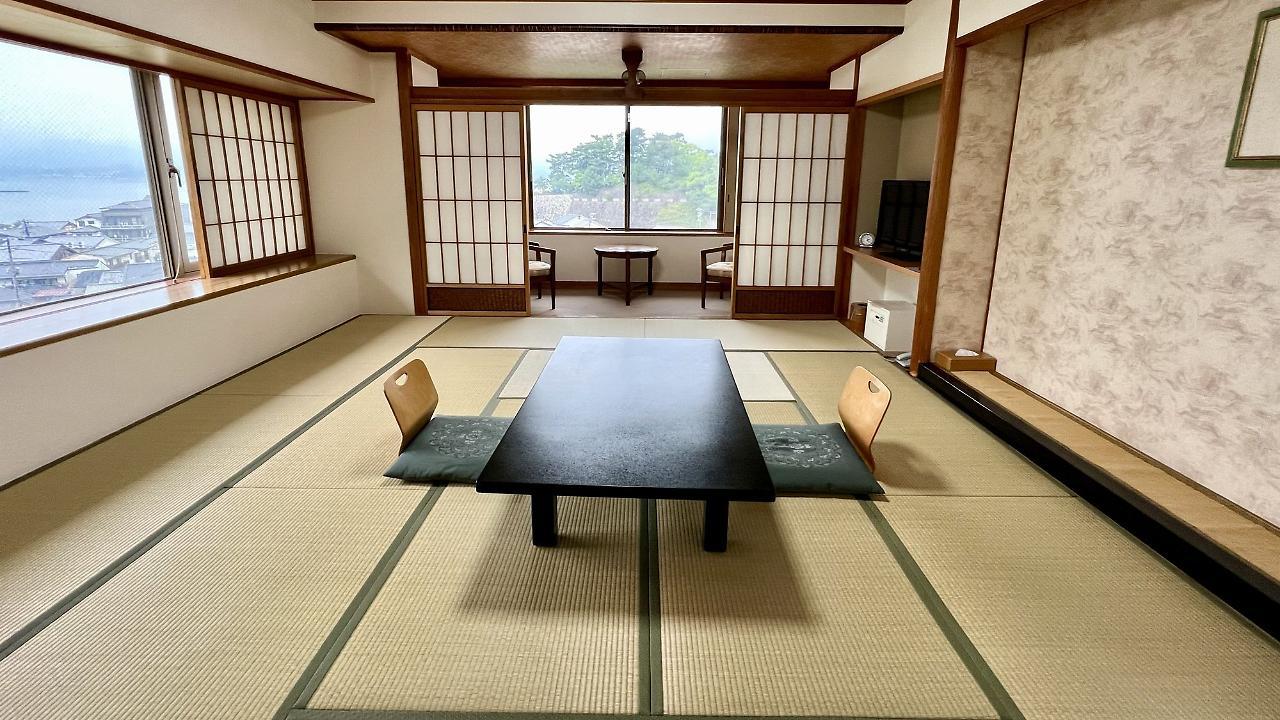 Miyajima Hotel Makoto Хацукаити Экстерьер фото