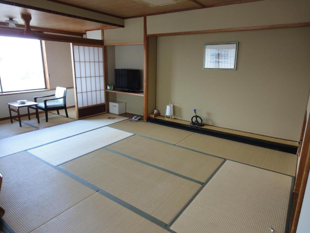 Miyajima Hotel Makoto Хацукаити Экстерьер фото