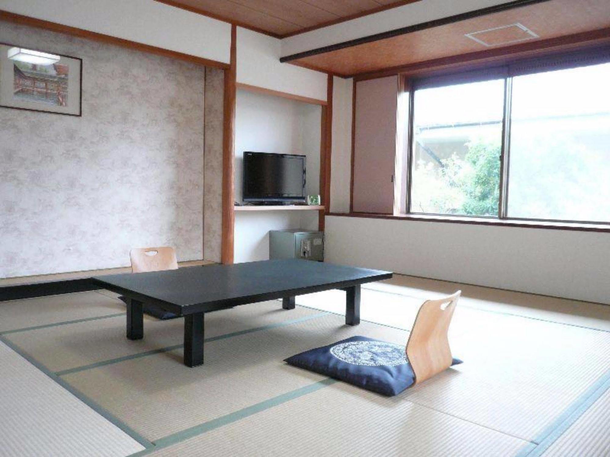 Miyajima Hotel Makoto Хацукаити Экстерьер фото